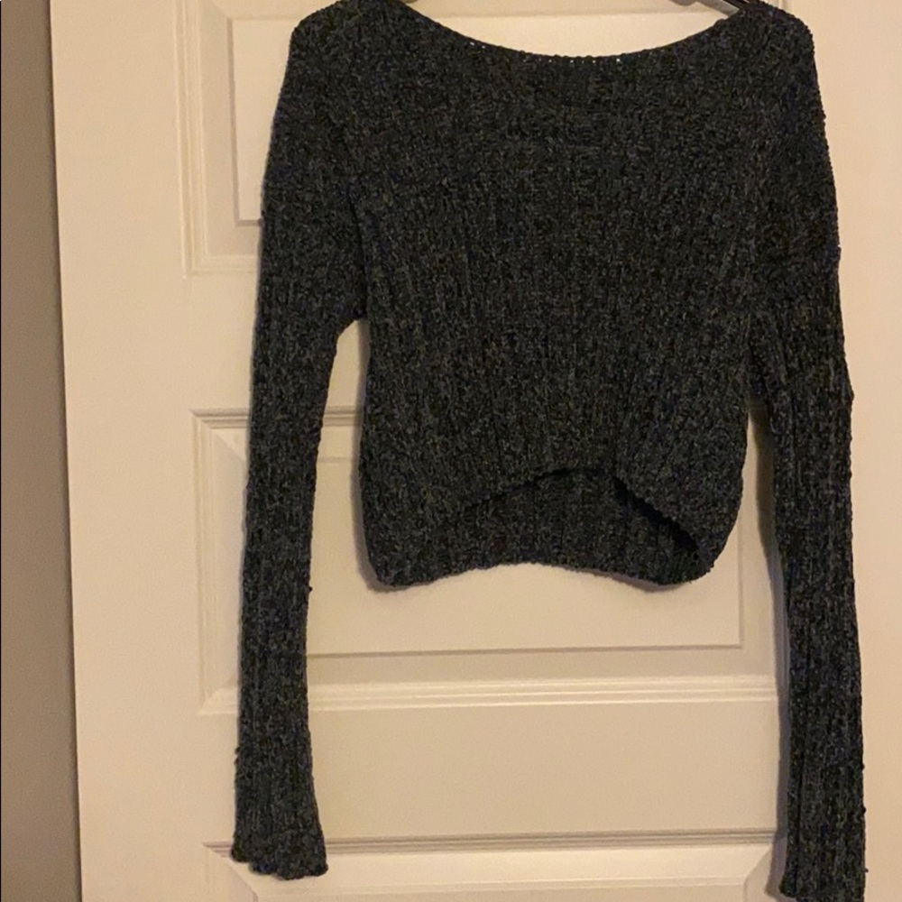 Cropped sweater